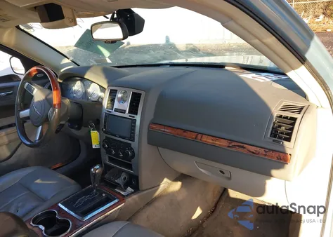 2009 Chrysler 300 Limited from USA, damaged, VIN 2C3KA33V69H543994